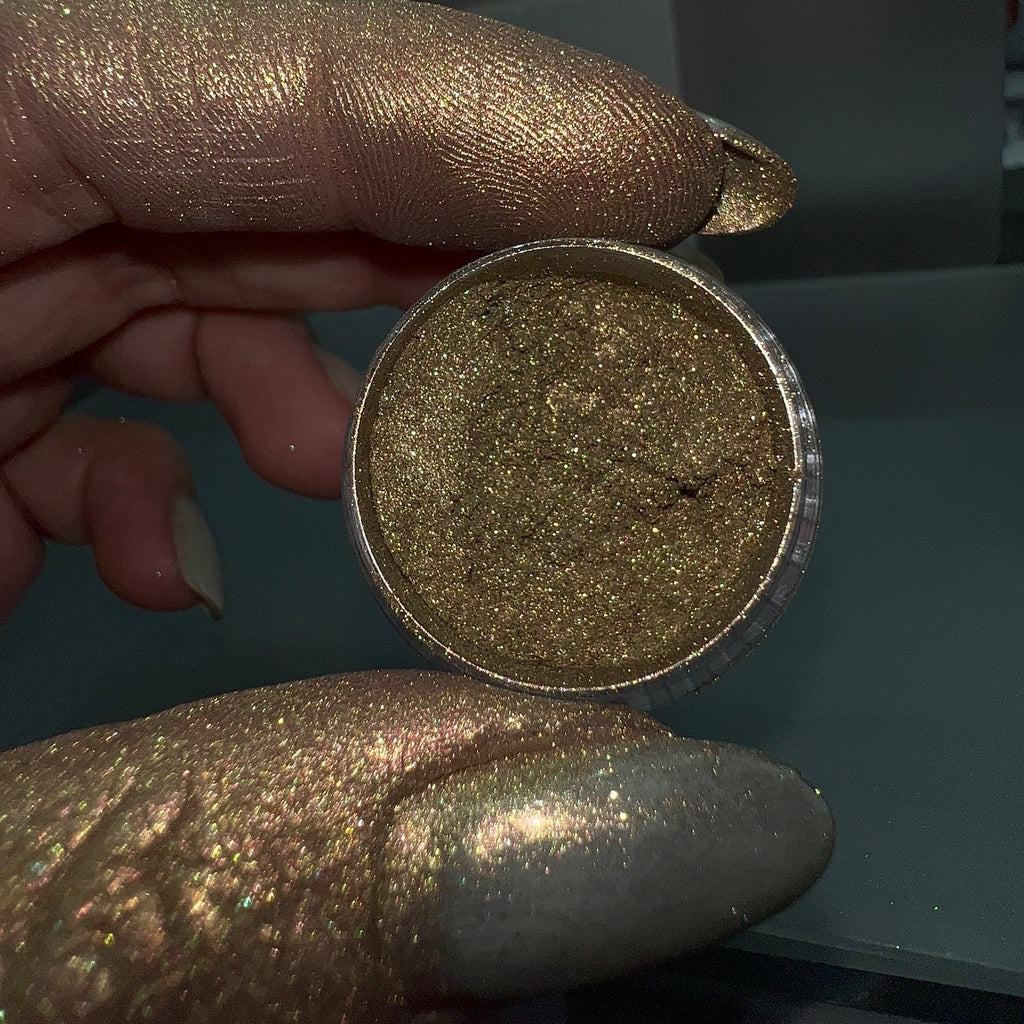 Pigmento Birthday | Colección B-day Use Glow