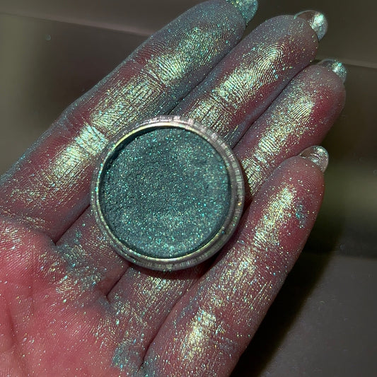 Pigmento Cake Use Glow