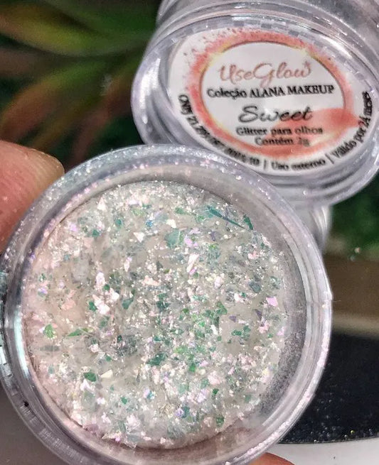 Glitter Shine Use Glow