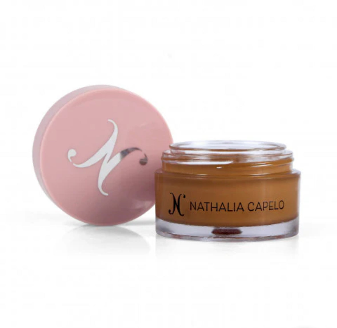 La Mousse Almond corrector alta cobertura Nath Capelo