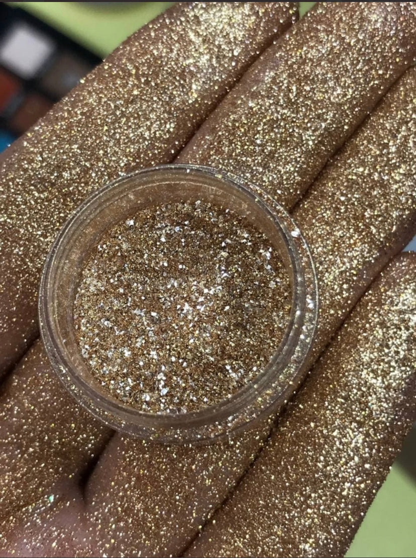 Glitter Danny Make Use Glow