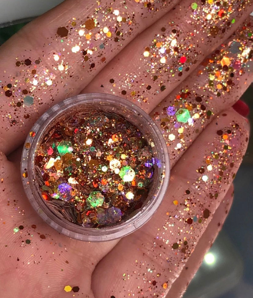 Glitter Adriana Diaz II Use Glow