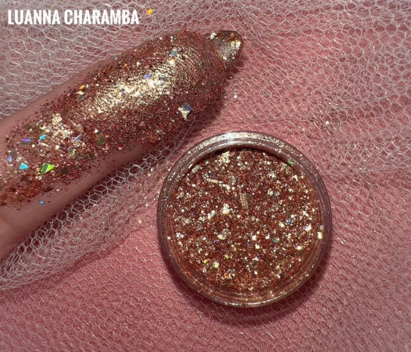 Glitter/Pigmento Luanna Charamba Colección Maquilladores de Brasil Use Glow