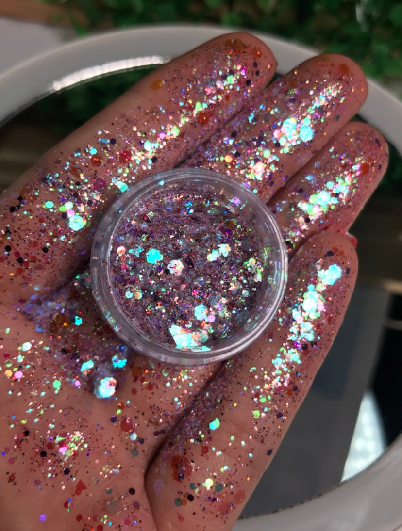 Glitter Mermaid Use Glow