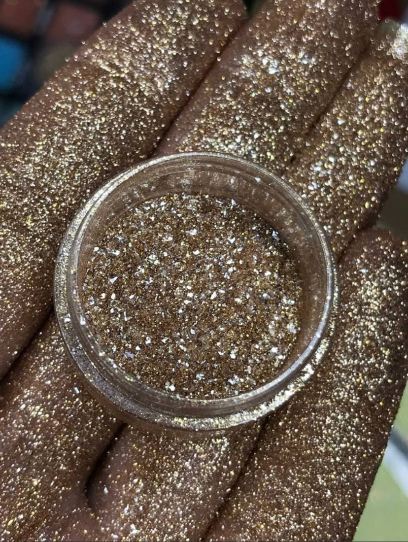 Glitter Danny Make Use Glow